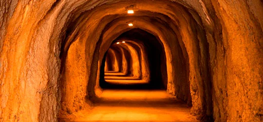 Le tunnel entre Medina Azahara et la mosquée